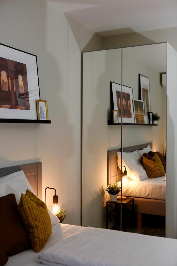 Apartament Akacfa *